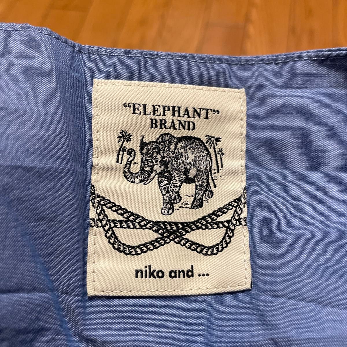 niko and... ELEPHANT BRAND ニコアンド　エレファント　バンダナ　Tシャツ　F