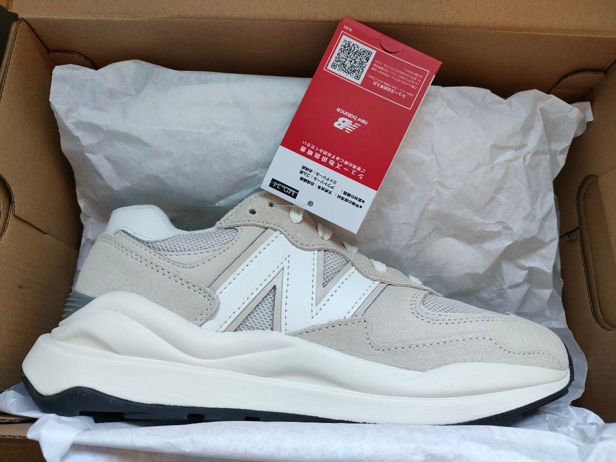 ③希少 【新品未使用】ニューバランス M5740VPD 25cm BEIGE ③希少 【新品未使用】ニューバランス M5740VPD 25cm BEIGE