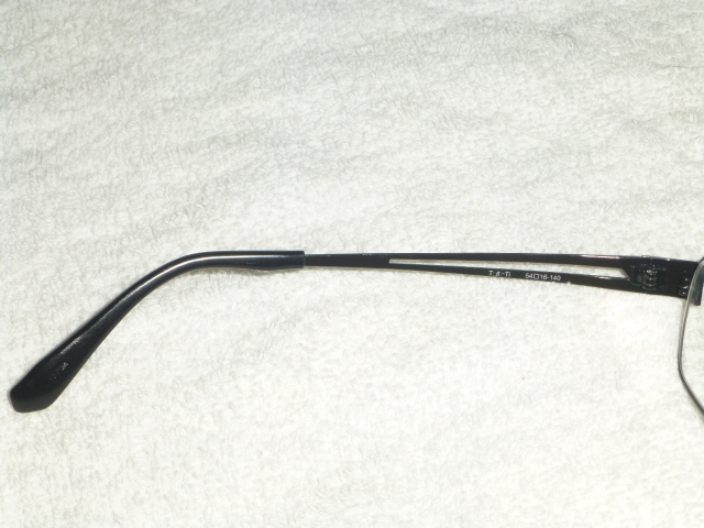 高品質 鯖江 日本製 スマートで 上品 定番 ブラック メガネ テンプル個性的で お洒落！ 頑丈 快適 βチタン製 眼鏡市場 TATI TAT-C001の画像9