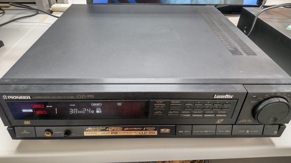 レーザーディスクプレーヤー PIONEER CLD-99S 本体のみ LD・CD再生可能 ジャンク不良個所あり 送料無料の画像1
