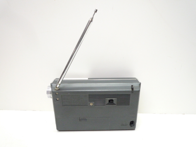 [ Showa Retro ] National portable radio RF-650*