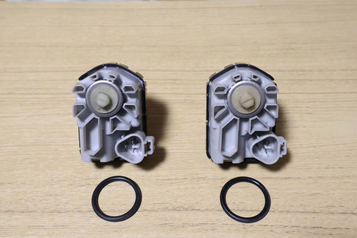 ZN6 ZC6 86 BRZ 純正 ヘッドライト光軸モーター レベライザー 左右セット 単品作動テスト済み_画像1