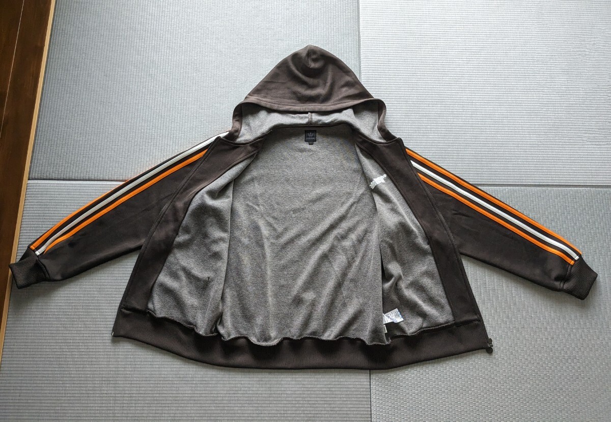 adidas 黒タグ トラックジャケット vintage ヴィンテージ adidas 黒タグ トラックジャケット vintage ヴィンテージ