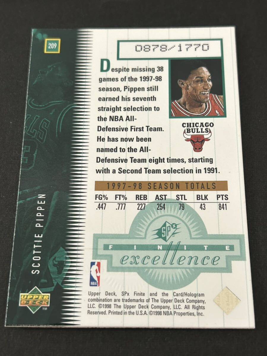 NBA 98-99 UPPER DECK SPX FINITE #209 Scottie Pippen 1770枚限定シリアルナンバー入り ※コンディション注意の画像2