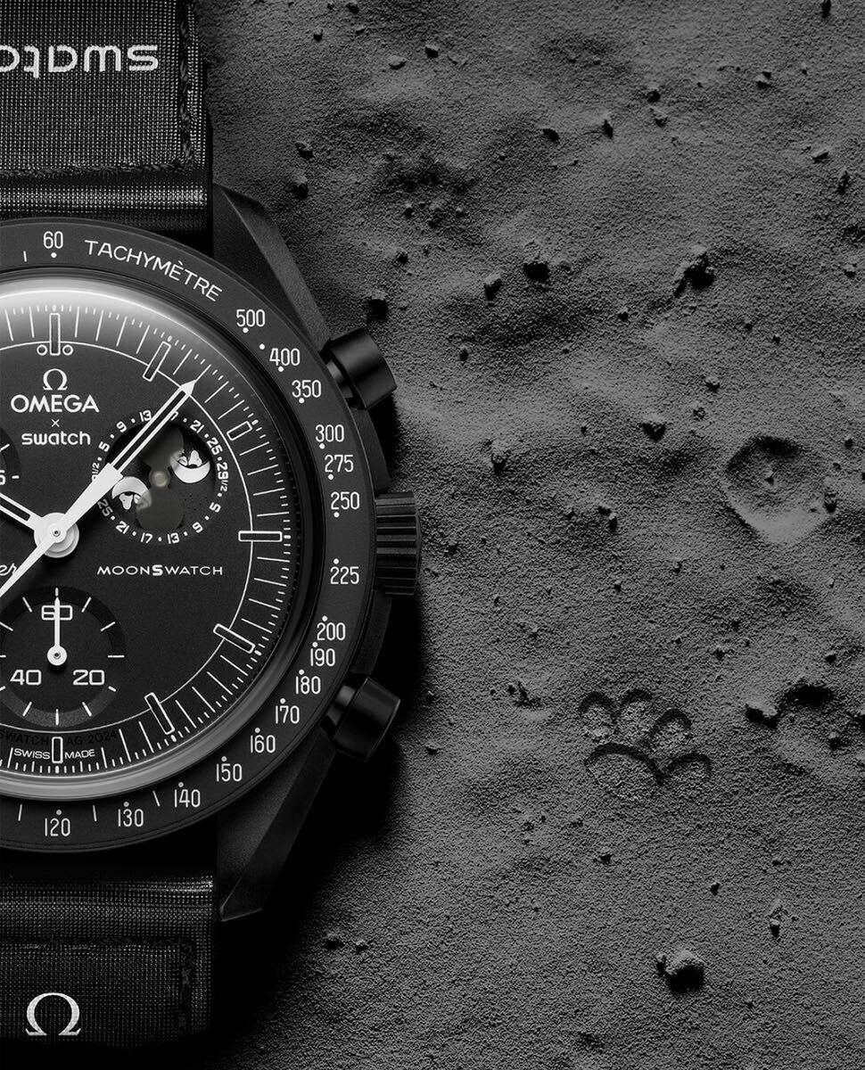 Snoopy x OMEGA x Swatch BIOCERAMIC MoonSwatch Mission To The Moonphase Black スヌーピー × オメガ × スウォッチの画像2