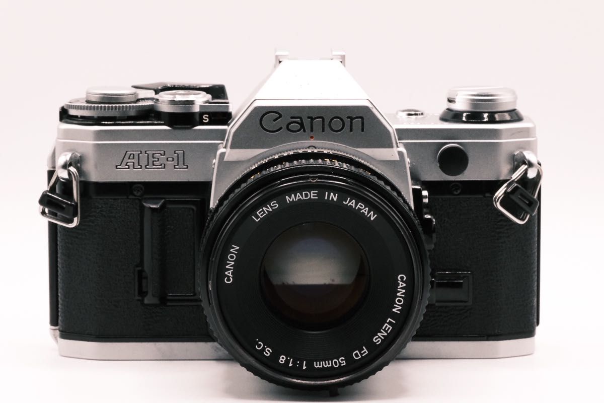 Canon AE-1 シルバー  キヤノン　FDレンズ2本付き　訳あり　フィルム一眼レフ