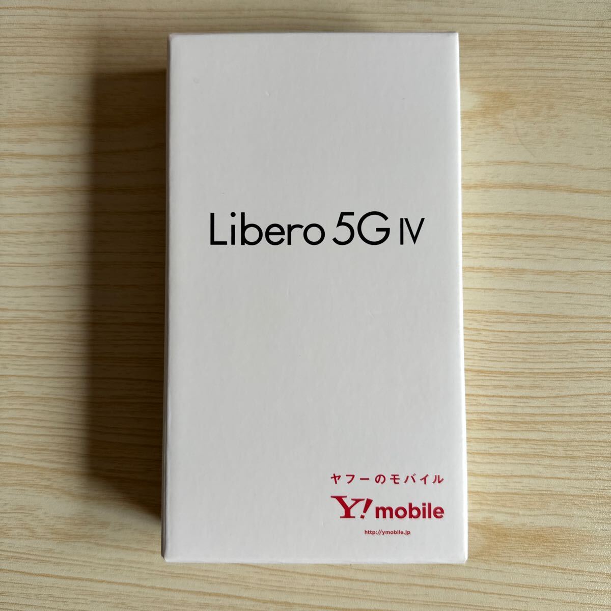 ワイモバイル Libero 5G IV ブラックの画像1