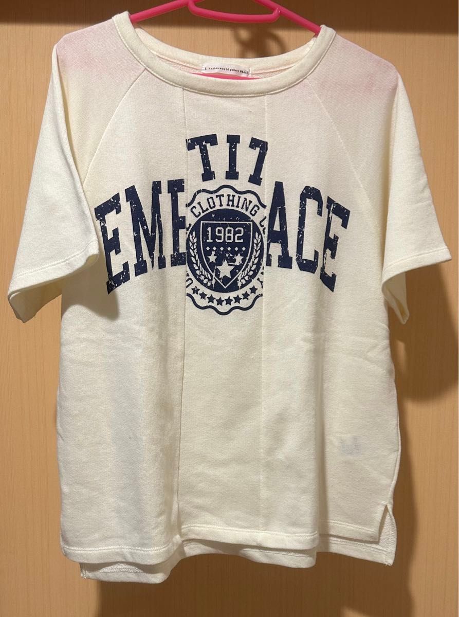 イーハイフン　Tシャツ 