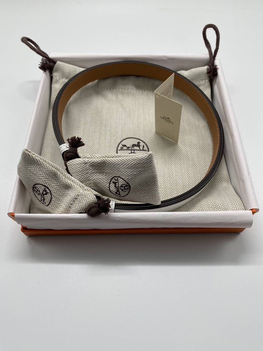 未使用新品】HERMES エルメス レザーベルト《ケリー》ブラン 白 未使用新品】HERMES エルメス レザーベルト《ケリー》ブラン 白