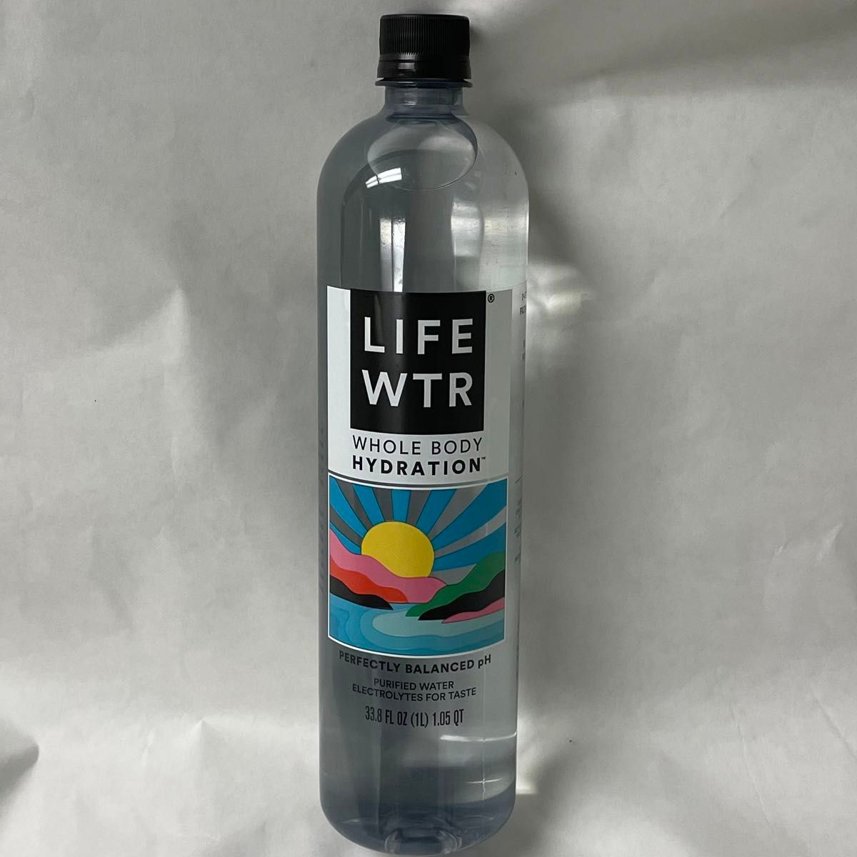 日本未発売 未開封 ライフウォーター LIFE WTR 1000mlボトル 1本 日本未発売 未開封 ライフウォーター LIFE WTR 1000mlボトル 1本