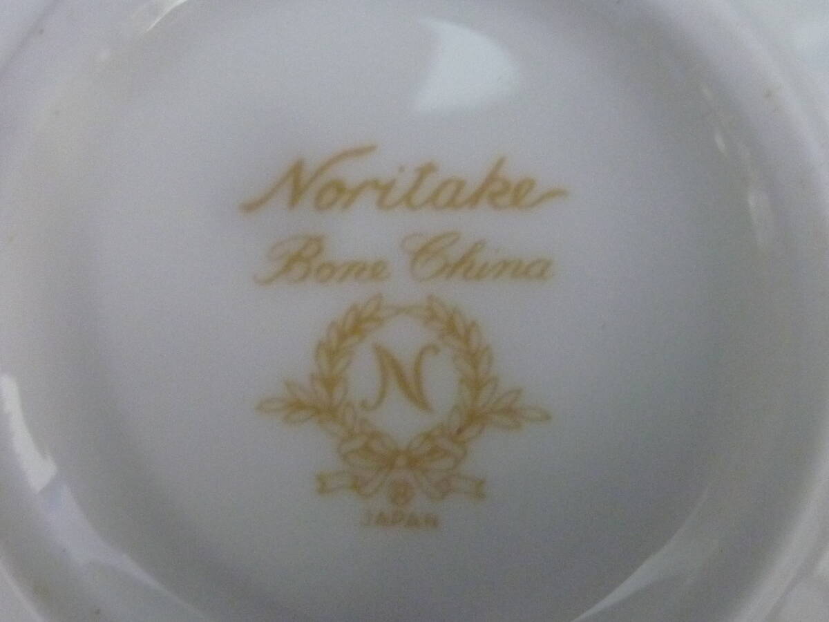 ▼ノリタケ Noritake カップ＆ソーサー ミルクポット シュガーポット 直径カップ約9.5cm/持手2.5cm×高さ5cm ※ジャンク品 ■60の画像5