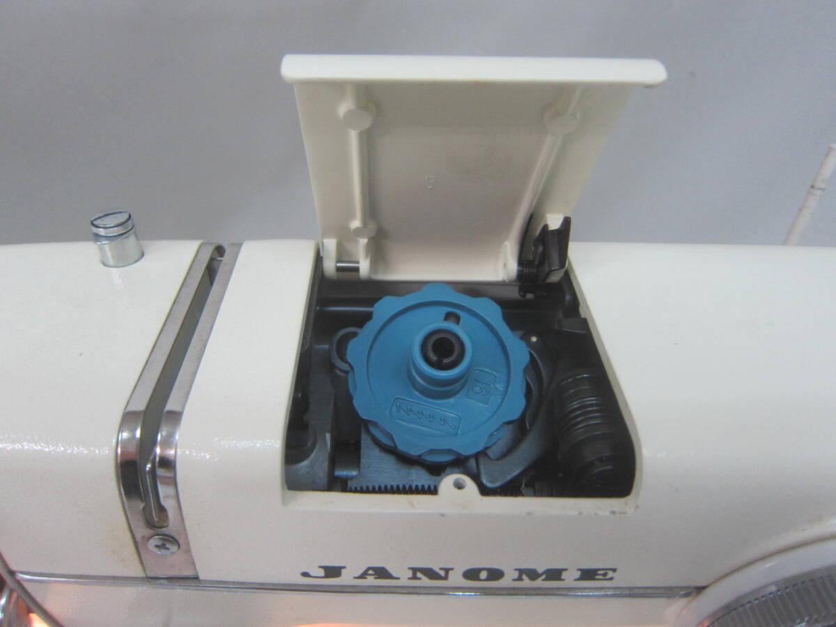 * cam имеется Janome швейная машина *JANOME/ модель 802 foot педаль имеется коробка, инструкция нет * долгосрочное хранение утиль #120