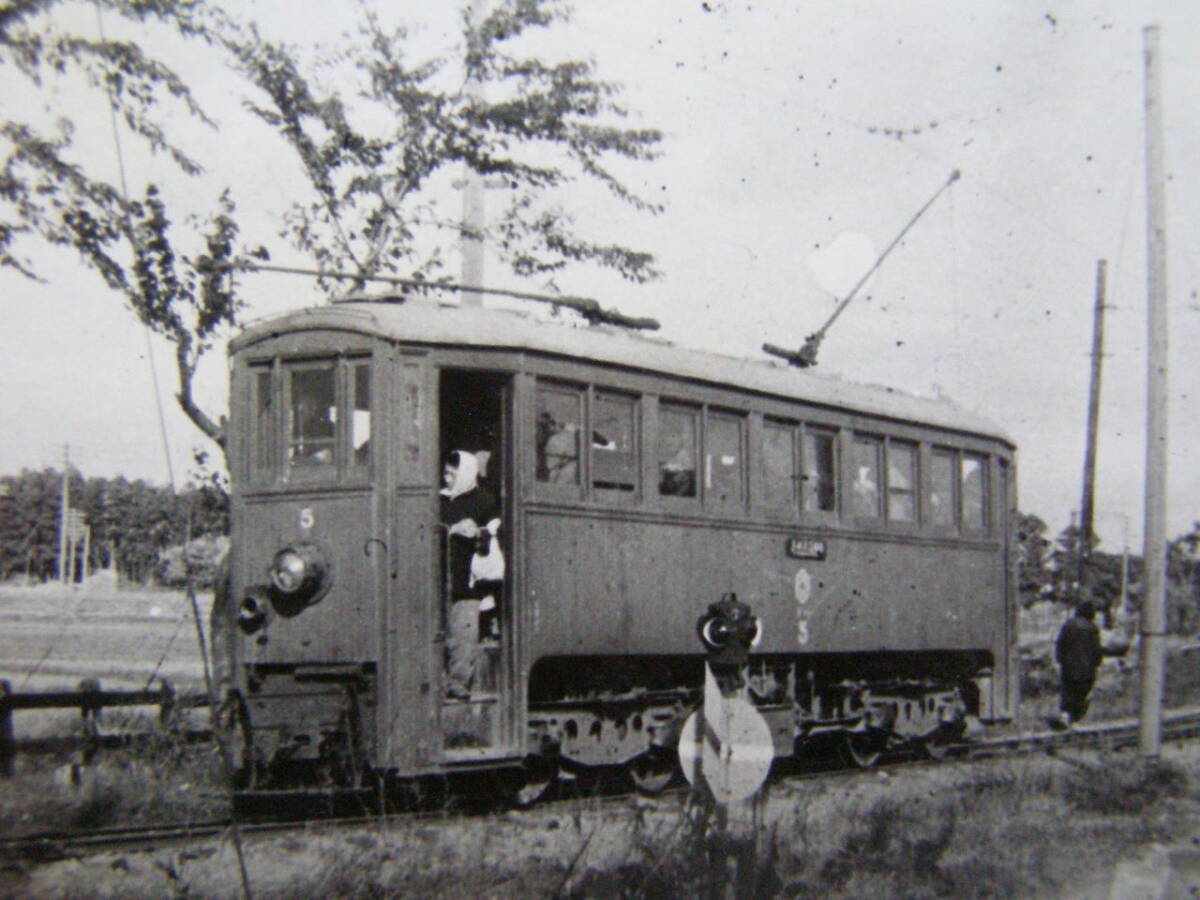 (J52)761 写真 古写真 電車 鉄道 鉄道写真 岩手 花巻 花巻電鉄 ５号 昭和20年11月 西花巻駅 路面電車 はがれた跡が薄くなっていますの画像2