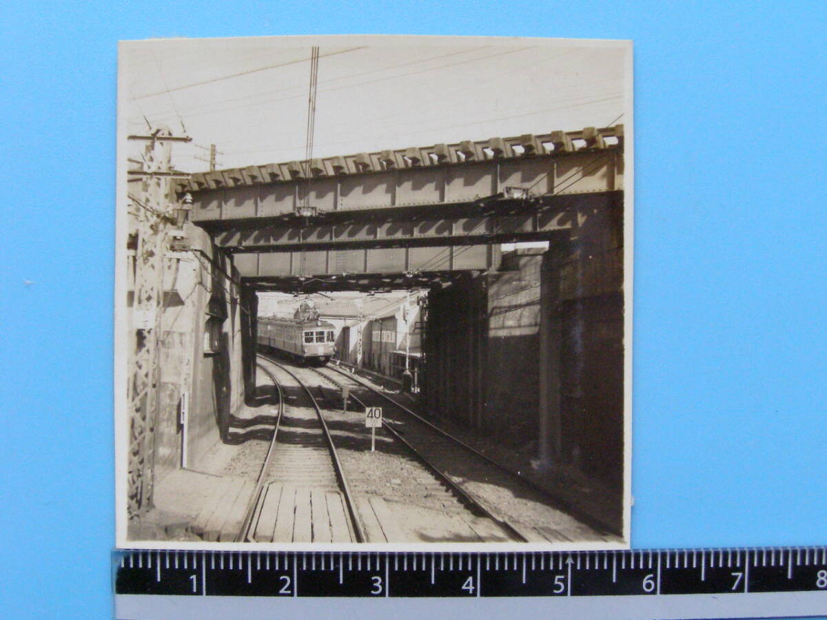 (J53)838 写真 古写真 電車 鉄道 鉄道写真 昭和32年1月28日 横浜駅付近の画像1