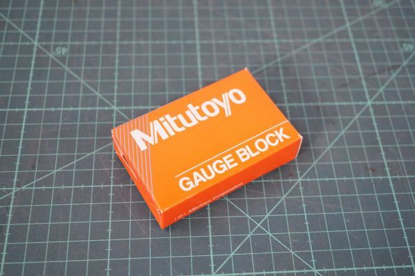 [NZ][T225360] Mitutoyo ミツトヨ 10mm セラミックゲージブロックバラ 元箱付き