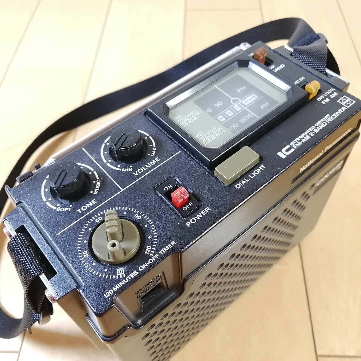 美品!! 動作確認済!! National Panasonic COUGAR クーガー FM-AM 2バンドレシーバー RF-727の画像6