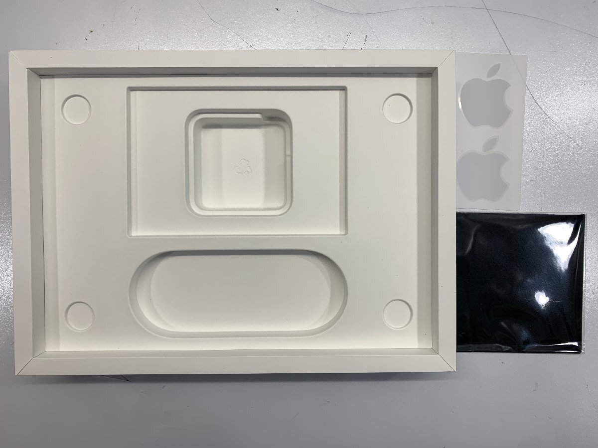 Apple MacBook Pro A2442 MKGR3JA/A 空箱 [Etc]の画像4