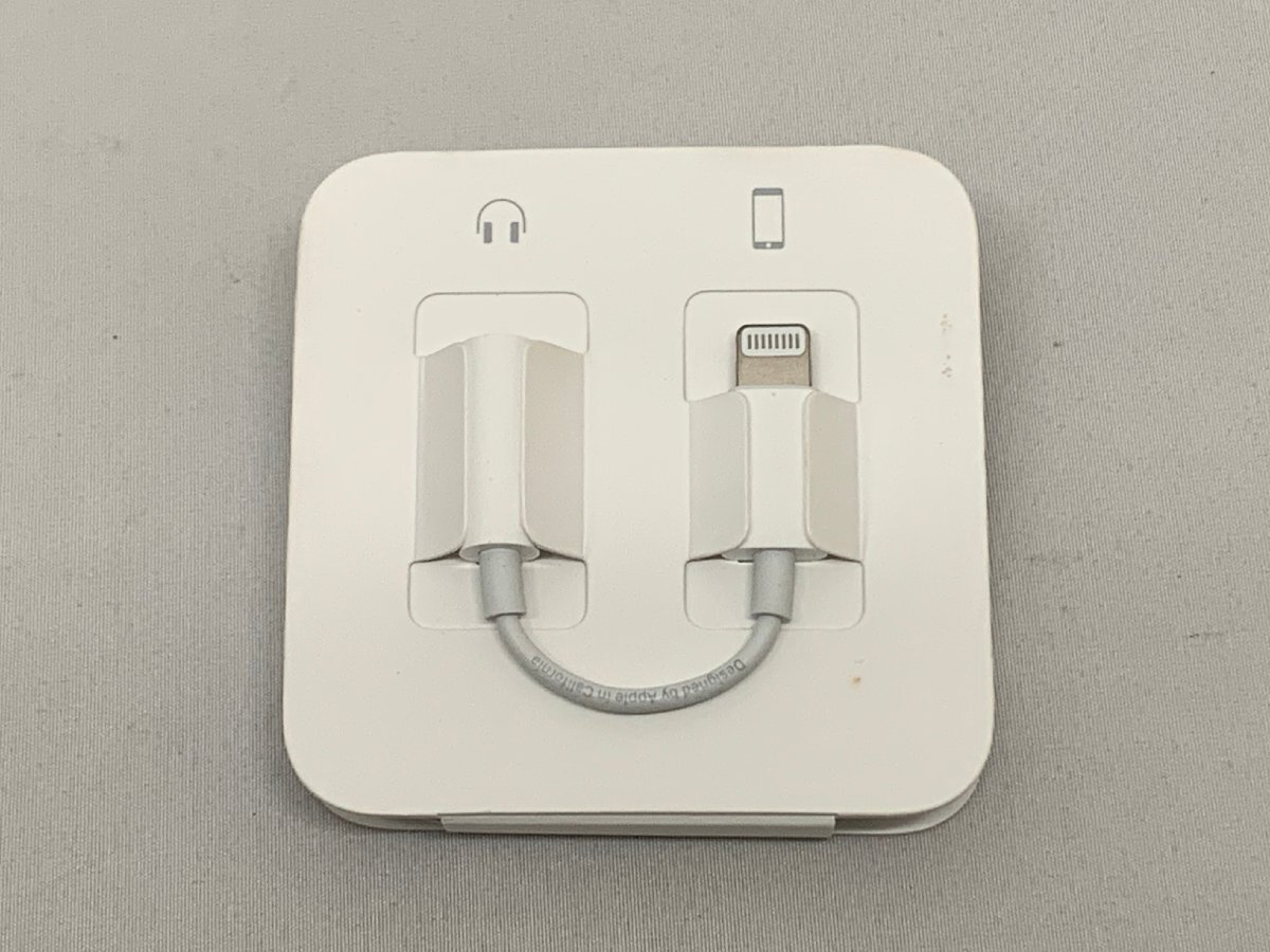 Apple EarPods (3.5mmヘッドフォンプラグ) + Lightning変換アダプタ [Etc]の画像2