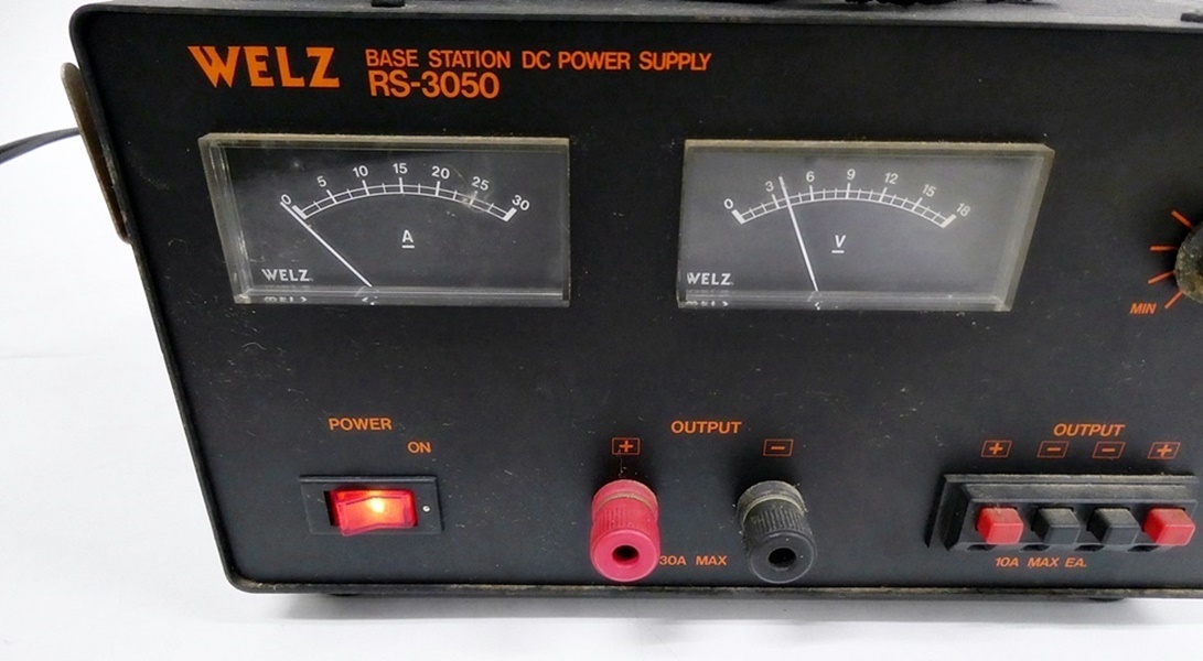 16 38-592814-04 [Y] 無線用品まとめて WELZ RS-3050 DC電源 / SP-220 パワーメーター / YAESU FT-208 / VANCO 他 福38の画像2