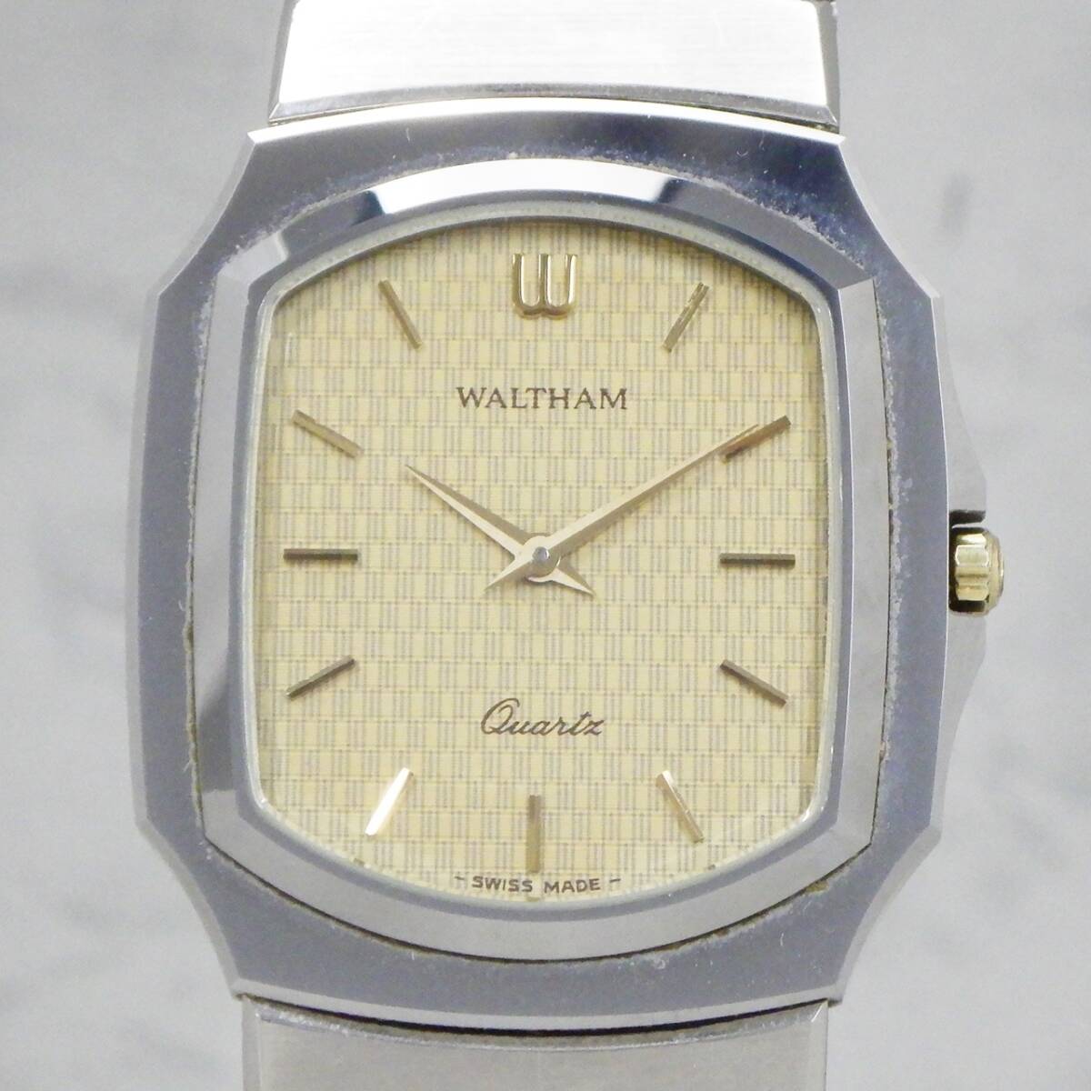 01 15-593852-19 [Y] Waltham ウォルサム メンズ レディース 腕時計 クォーツ 57608 札15の画像1