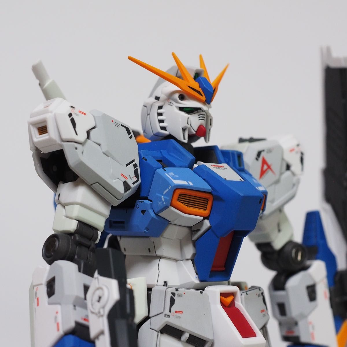 RG 1/144 νガンダム ニューガンダム 塗装済完成品|Yahoo!フリマ RG 1/144 νガンダム ニューガンダム 塗装済完成品|Yahoo!フリマ