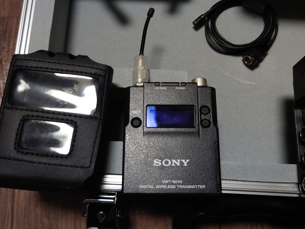 Yahoo!オークション - SONY デジタルワイヤレスレシーバーDWR Yahoo!オークション - SONY デジタルワイヤレスレシーバーDWR
