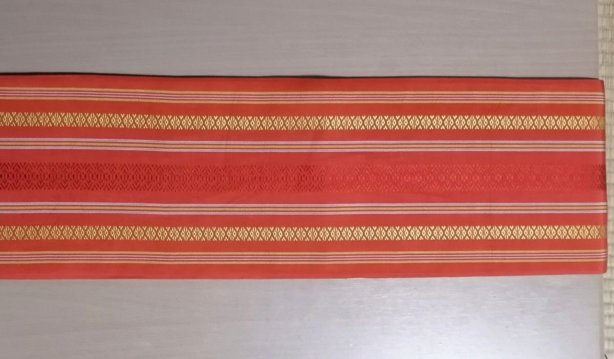 半幅帯　献上柄　正絹　２本セット　オレンジ色に白の刺繍 & 朱色に白と黄色の刺繍