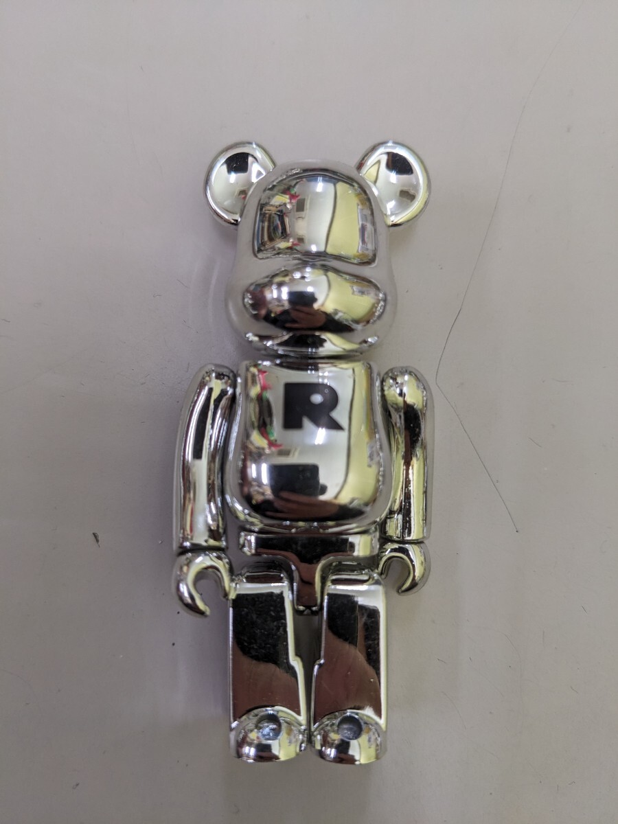 BE@RBRICK シリーズ13 BASIC MEDICOMTOY ベアブリック メディコムトイ ベーシック R シルバー メタリック _画像1