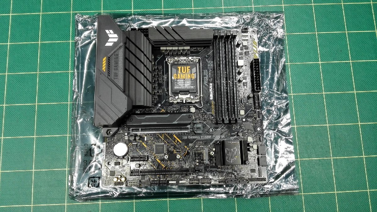 【ジャンク品】ゲーミングマザーボード TUF GAMING B660M-PLUS D4【ピン折れ/動作未確認】(2577056)※代引不可_画像7