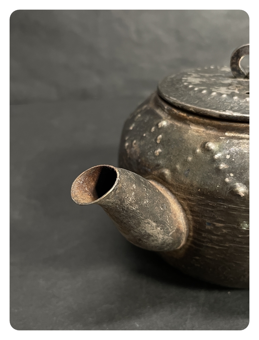 ● コレクター必見 いぶし銀? 急須 煎茶道具 茶器 茶道具 黄銅 金属工芸 ma604の画像3