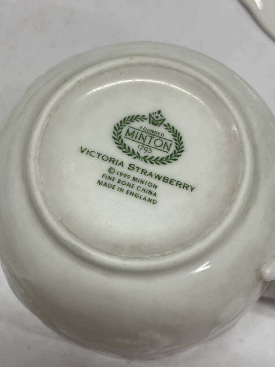 ★コレクター必見 MINTON VICTORIA STRAWBERRY ミントン カップ＆ソーサー 2客 洋食器 茶器 レトロ コレクション T566の画像5