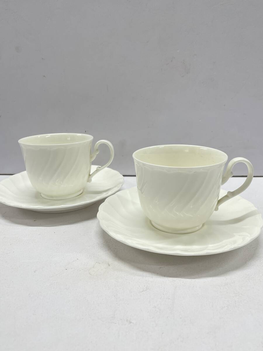 ★コレクター必見 Noritake studiocollection ノリタケ スタジオコレクション カップ＆ソーサー 2客 洋食器 茶器 箱付 コレクション T596_画像2