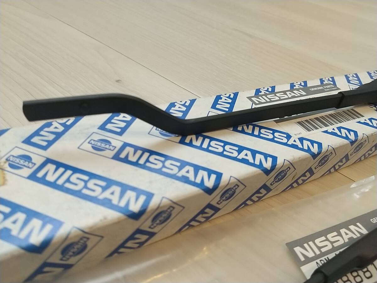 【送料無料】日産 NISSAN R30 DR30 スカイライン ワイパーアーム フロント左右 リア 1台分セット 新品未使用_画像8