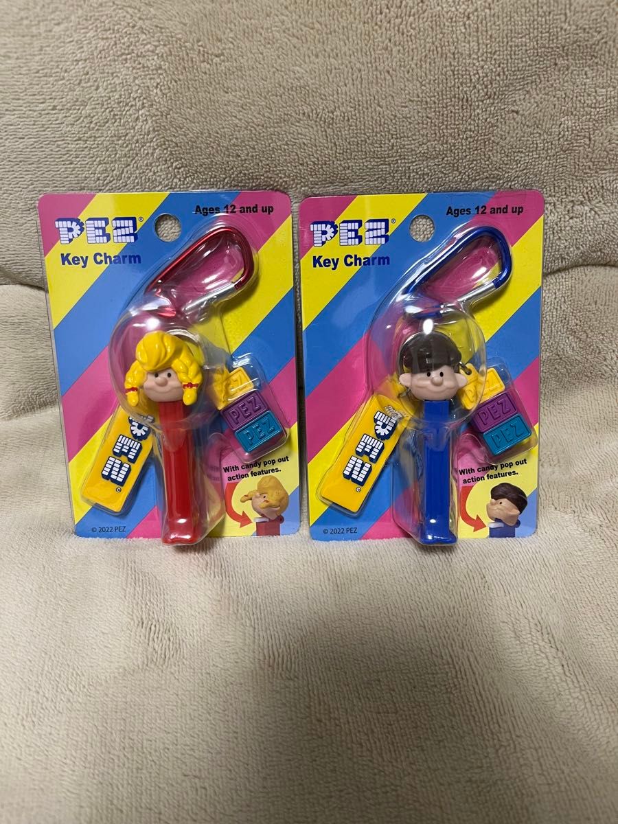 PEZ ペッツ　キーホルダー　キーチャーム　boy ボーイ　Girl ガール　2個セット