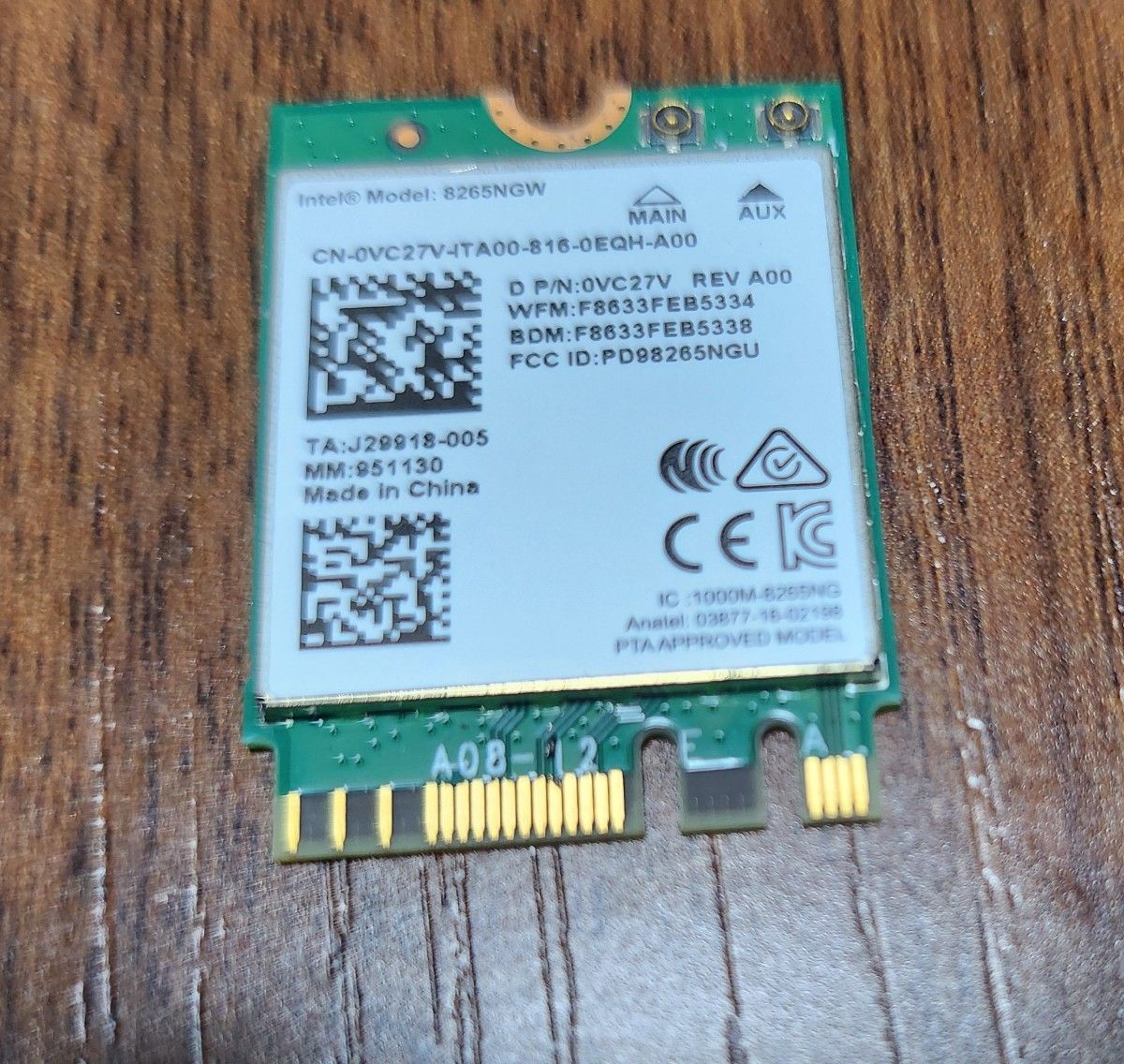 Intel 8265NGW 無線LANカード