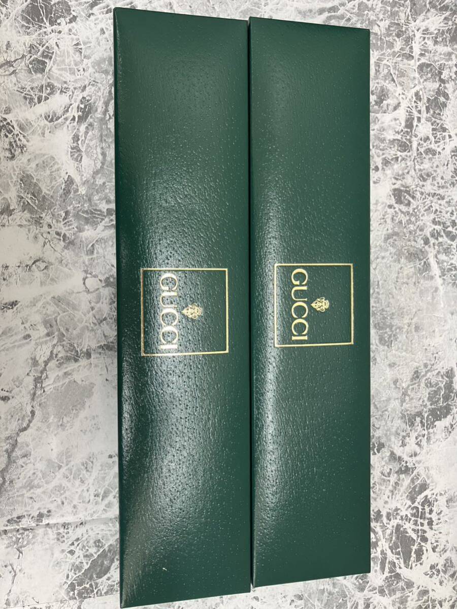 ◆グッチ GUCCI◆9000M/9000L クォーツ 腕時計 ゴールド文字盤 ペアウォッチ レディース メンズ コマ付 まとめ売り2点セット 不動品_画像9