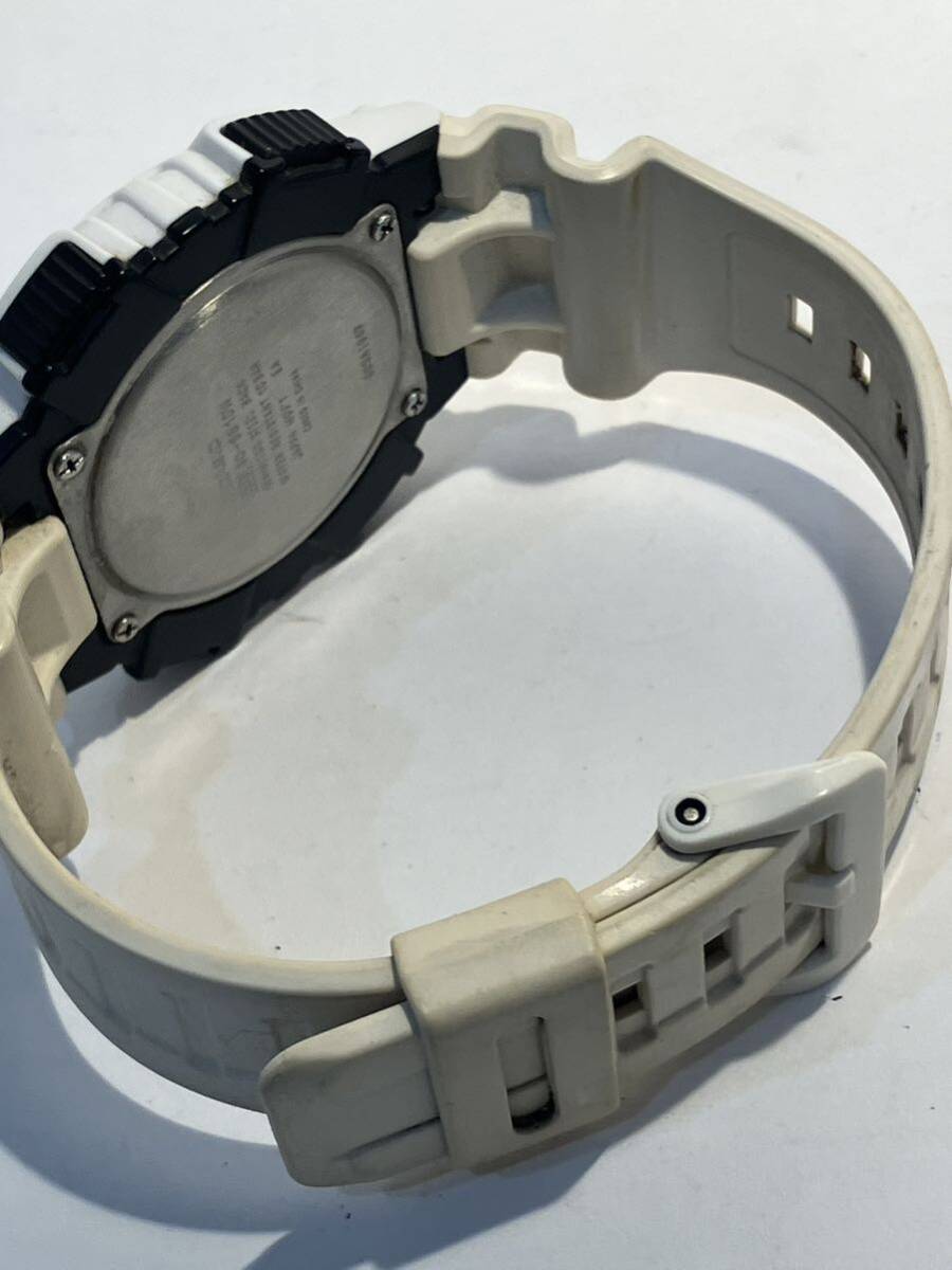 【3点セット】CASIO カシオ イルミネーター 腕時計 タフソーラー AQ-S810W ホワイト/レッド W-S220 レッド 赤/白 デジタル の画像3