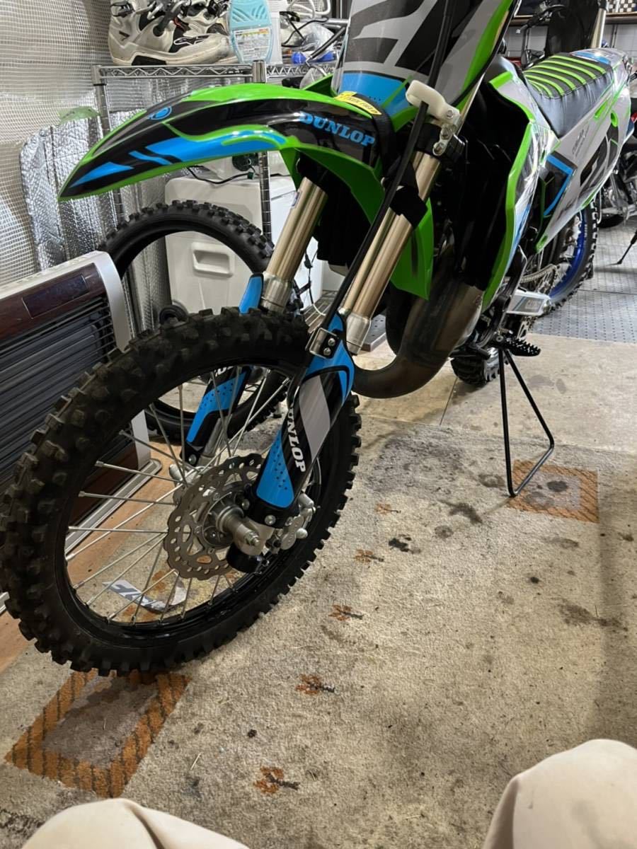 KX85 KX100 KX112 フロントフォーク ボトムガード  衝撃吸収 の画像2