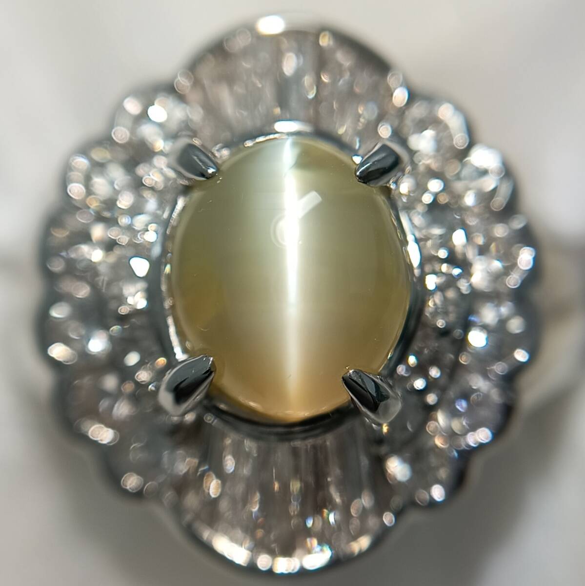 美品！クリソリベルキャッツアイ 1.70ct ☆ ダイヤモンド 0.78ct　Pt900　刻印あり プラチナ リング　　約12.5号　8.4g 