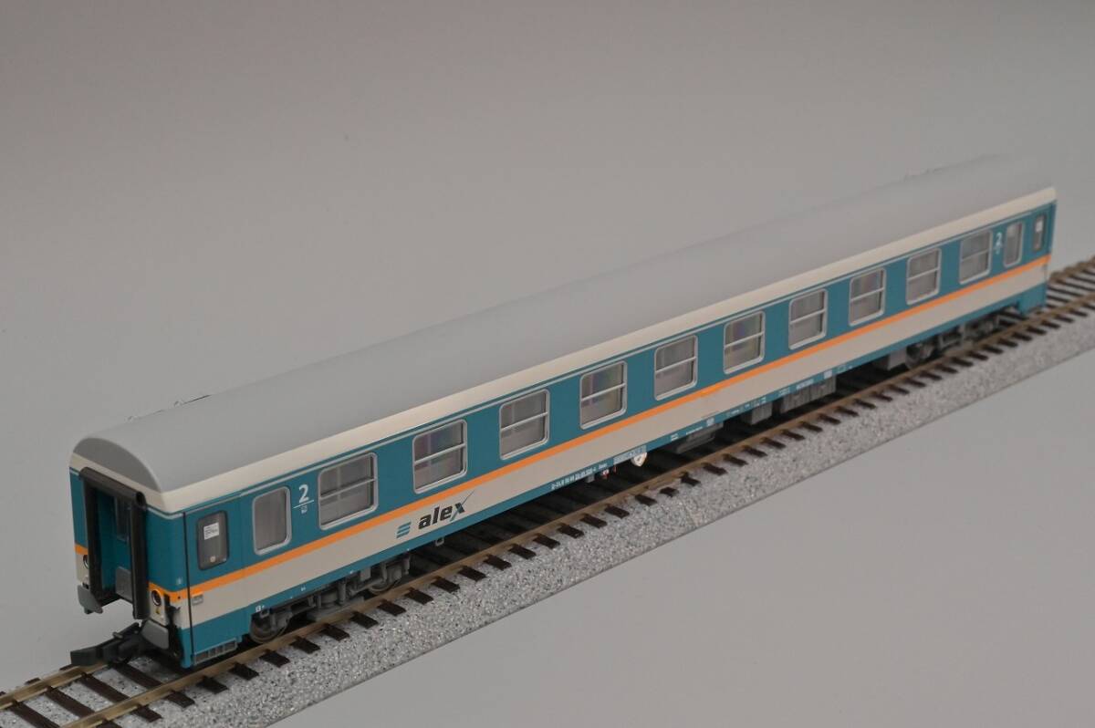 Yahoo!オークション - A.C.M.E. 55231 Gauge H0 Three cars set Yahoo!オークション - A.C.M.E. 55231 Gauge H0 Three cars set