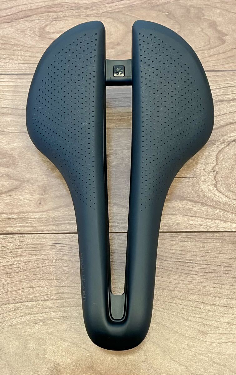 【送料無料】定価19,900円 TREK トレック Bontrager ボントレガー Aeolus Elite アイオロス エリート Saddle サドル 250㎜×155㎜ 中古品の画像7