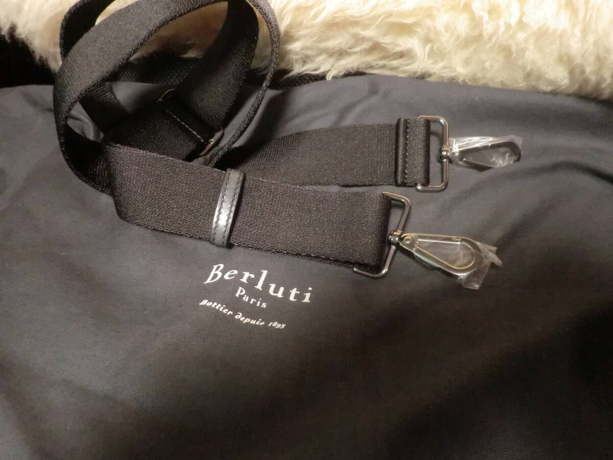 ④　Berluti ベルルッティ　5 1/2 ビジネスバック　とてもいい状態です