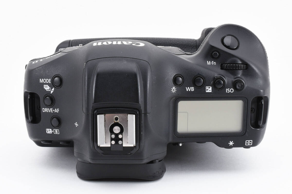 キャノン CANON EOS-1DX MARK II ボディ シャッター回数42697回 キャノン CANON EOS-1DX MARK II ボディ シャッター回数42697回
