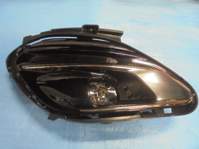 T9 Peugeot 308 GT line right foglamp 1904-6401