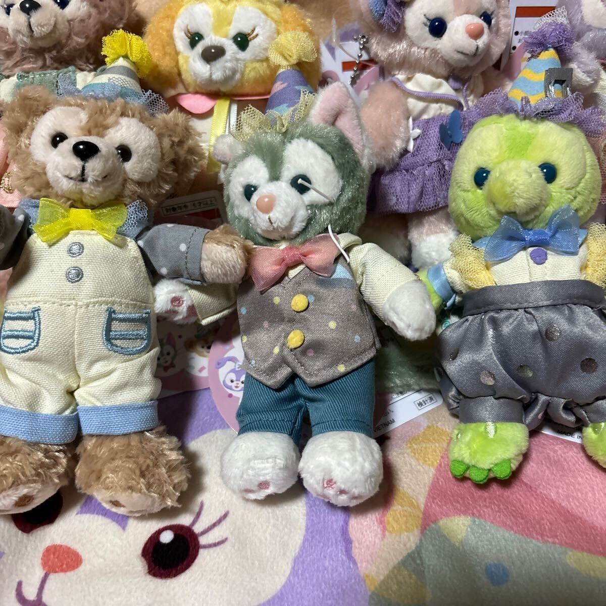 新品未使用☆ディズニーシーFrom All of Us ★ぬいぐるみバッジ全セット☆_画像2