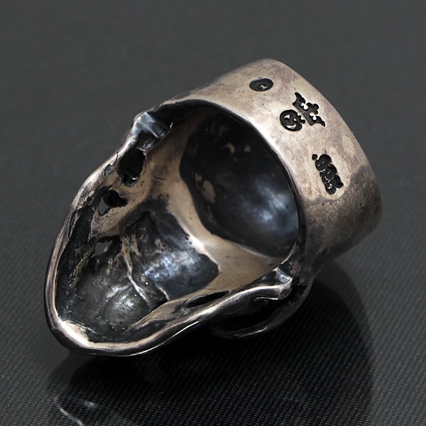 Gaboratory Гиндза магазин gabolato Lee Gabor Large Skull кольцо серебряный мужской 21 номер 94195