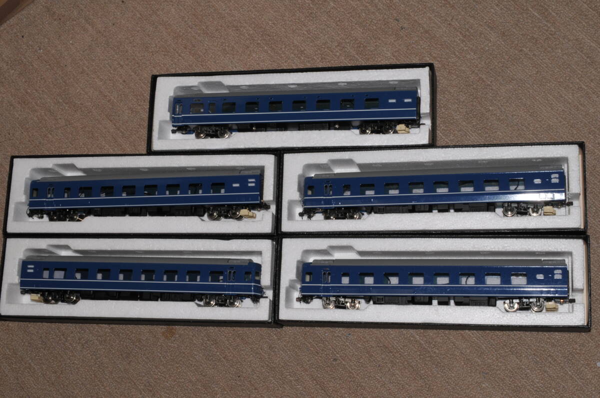  HO gauge,ka loading made,24 series . push car final product,13 both used good goods 