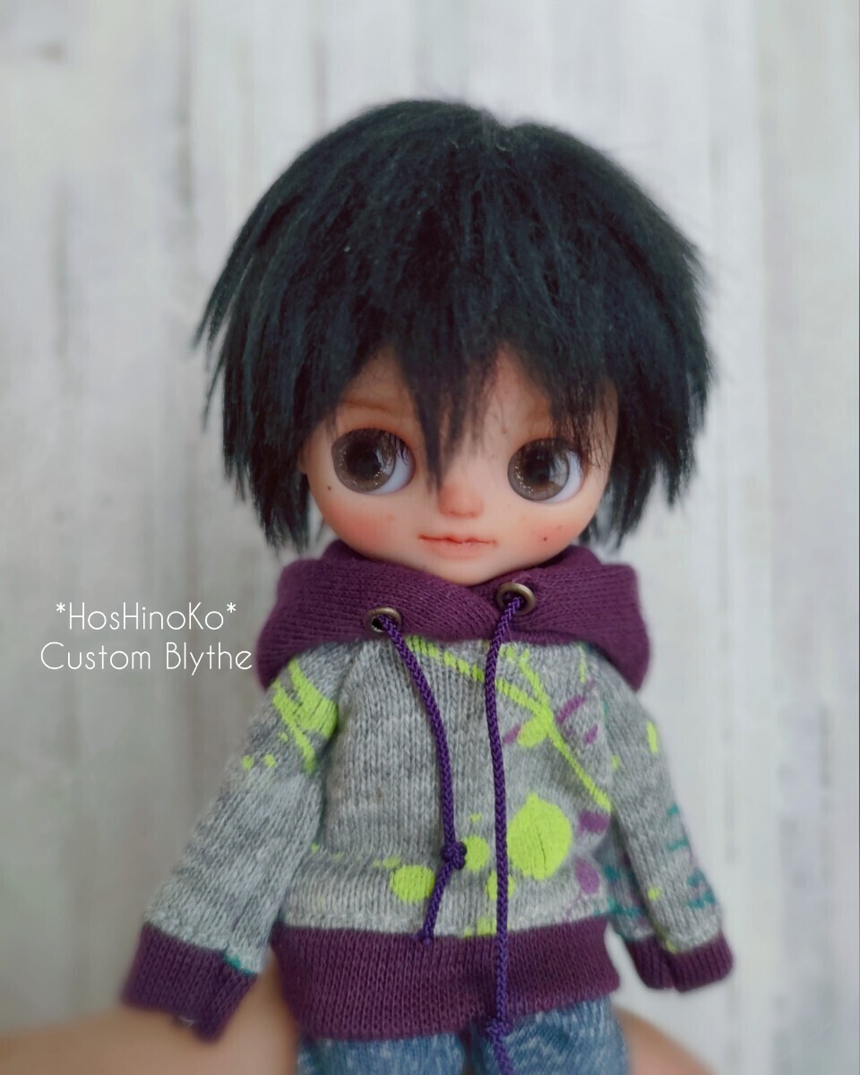 カスタムプチブライス 男の子 *HosHinoKo* Custom Blythe カスタムブライス アウトフィット付き 可動ボディ_画像1