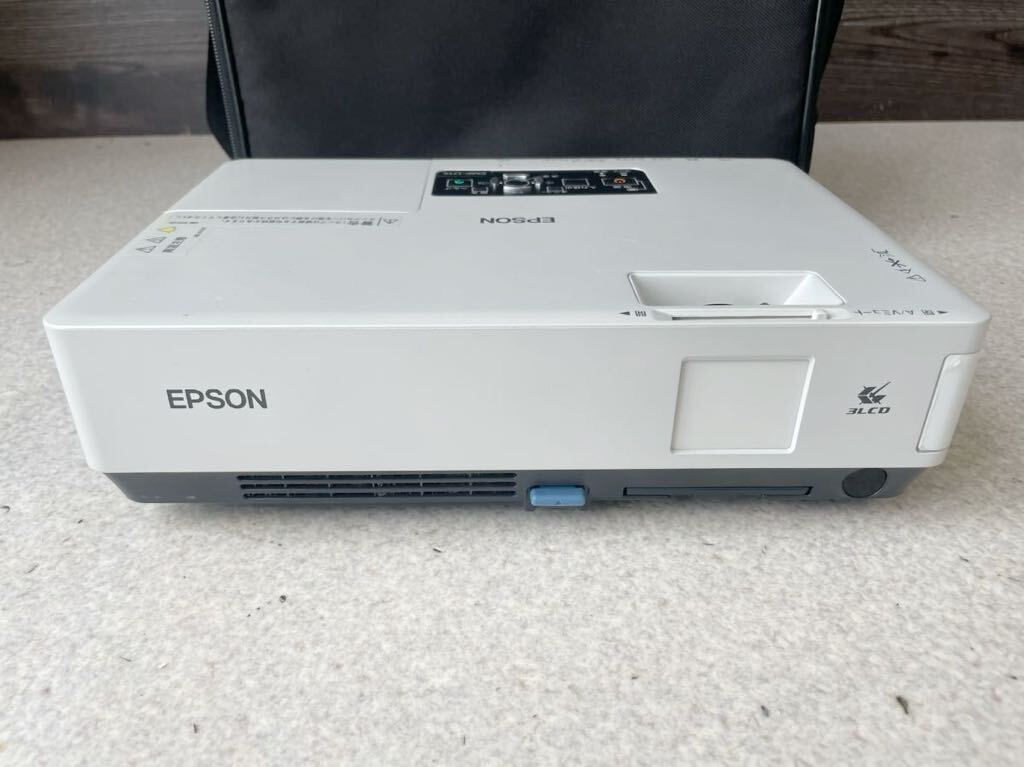 1円 動作品 EPSON エプソン プロジェクター リモコン バッグ 付き セット 2700ルーメン ランプ時間 162/46h EMP-1715 売り切り1_画像3