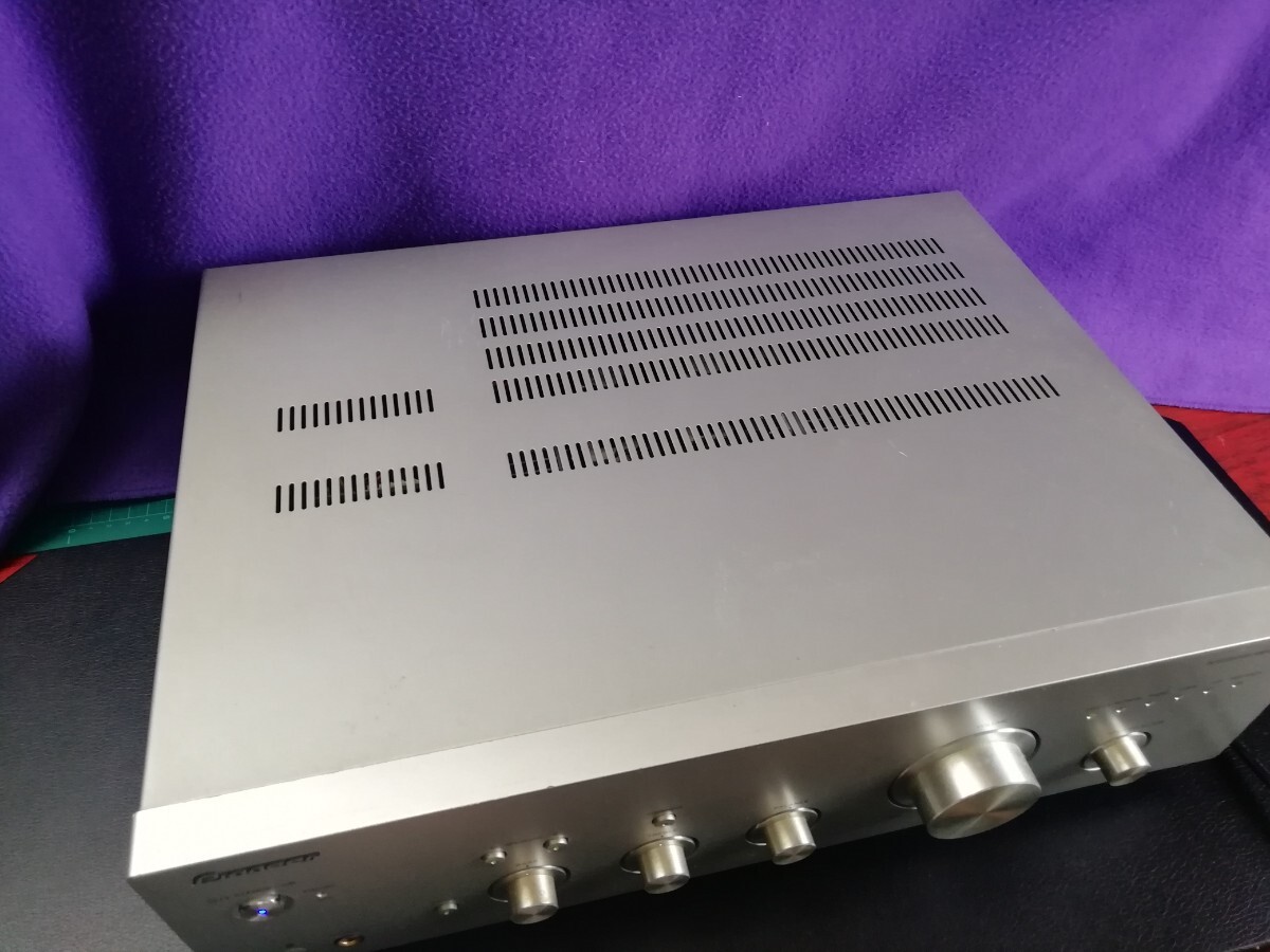 Pioneer プリメインアンプ model【A-10】正常動作美品 2015年製 定格出力50Wx2(4Ω) SP出力2系統 アナログ入力RCA6系統(PHONO MMx1含)_画像6